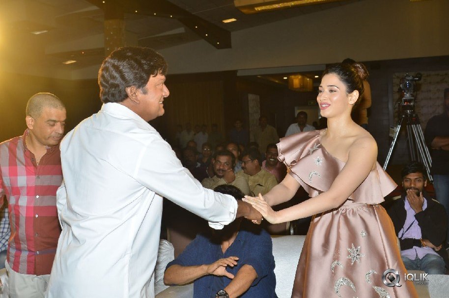 F2-Movie-Pre-Release-Function